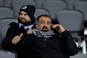 ΚΛΙΚΣ... οι Απολλωνίστες 