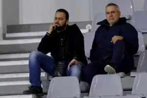 ΚΛΙΚΣ... οι Απολλωνίστες 