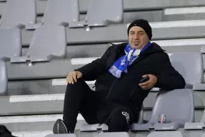 ΚΛΙΚΣ... οι Απολλωνίστες 