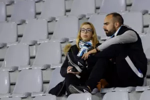 ΚΛΙΚΣ... οι Απολλωνίστες 