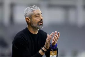 ΑΕΛ-Νέα Σαλαμίνα: Με το δεξί ο Γαρπόζης και δύο γκολ ο Μίντσεφ 