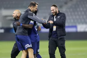 Απόλλωνας - Δόξα: Μεγάλο διπλό-ανάσα με… Ναμπί! (φώτος)