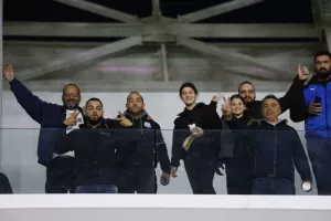 Απόλλων - ΑΕΚ: Στα μπλε η πρόκριση με ανατροπή... Σάντος-Μάρκες! (φώτος)