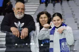 Απόλλων - ΑΕΚ: Στα μπλε η πρόκριση με ανατροπή... Σάντος-Μάρκες! (φώτος)