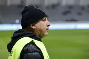 Απόλλων-Ομόνοια: Διπλό... θρίλερ για το τριφύλλι που παίρνει απόσταση ασφαλείας για εξάδα!