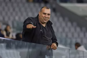 Απόλλων-Ομόνοια: Διπλό... θρίλερ για το τριφύλλι που παίρνει απόσταση ασφαλείας για εξάδα!