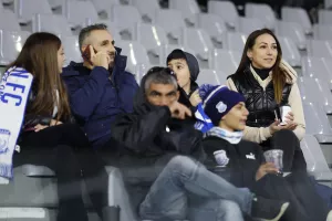 Ο κόσμος στο Απόλλων-Ομόνοια (Φωτορεπορτάζ)