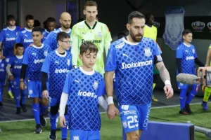 Απόλλων - ΑΕΚ: Στα μπλε η πρόκριση με ανατροπή... Σάντος-Μάρκες! (φώτος)