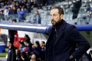 Απόλλων-Ομόνοια: Διπλό... θρίλερ για το τριφύλλι που παίρνει απόσταση ασφαλείας για εξάδα!