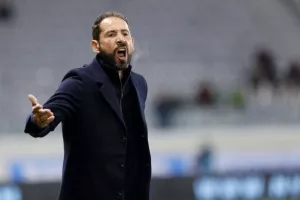Απόλλων-Ομόνοια: Διπλό... θρίλερ για το τριφύλλι που παίρνει απόσταση ασφαλείας για εξάδα!