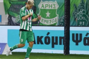 Άρης-Καρμιώτισσα: Σαββατόβραδο στην κορυφή, με τριάρα και 7η σερί νίκη! (φώτος)
