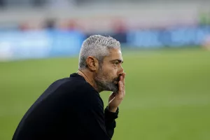 ΑΕΛ-ΑΠΟΕΛ: "Χ"ωρίς νικητή και... συγκατοίκηση στην κορυφή (Φώτος)
