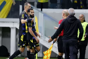 ΑΕΛ-ΑΠΟΕΛ: "Χ"ωρίς νικητή και... συγκατοίκηση στην κορυφή (Φώτος)