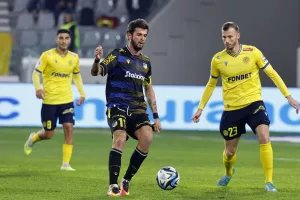 ΑΕΛ-ΑΠΟΕΛ: "Χ"ωρίς νικητή και... συγκατοίκηση στην κορυφή (Φώτος)