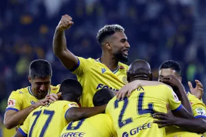 ΑΕΛ-ΑΠΟΕΛ: "Χ"ωρίς νικητή και... συγκατοίκηση στην κορυφή (Φώτος)