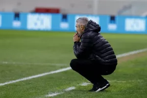 Απόλλων - ΑΕΛ: Ντέρμπι με τα ΟΛΑ του και... γαλάζια πρόκριση! (Φώτος)