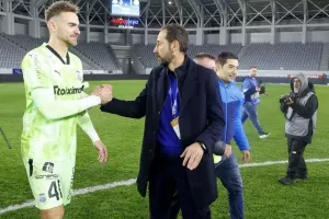 Απόλλων - ΑΕΛ: Ντέρμπι με τα ΟΛΑ του και... γαλάζια πρόκριση! (Φώτος)