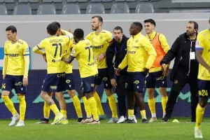 ΑΕΛ - ΑΕΖ: Τρίποντο… με ανατροπή (φώτος)