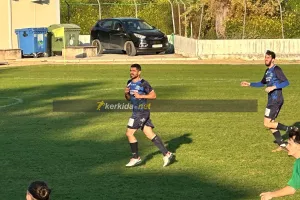 Εν δράσει στα 38 του ο πρωταθλητής με ΑΕΛ, Στέλιος Πάρπας (φώτος)