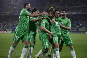 Conference League: Μεγάλες μάχες σε Ανδαλουσία και Βέλγιο