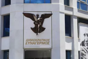 Στα χαρακώματα και έτοιμοι για εμφύλιο στον ΔΗΣΥ