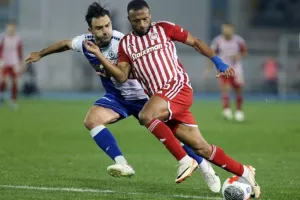Ελ Κααμπί: "Ο Ολυμπιακός είναι μια ομάδα που μπορεί να αρρωσταίνει, αλλά..."