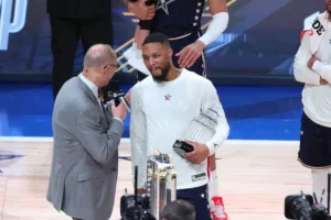 Ήταν δίκαιο και έγινε πράξη: MVP του All-Star Game ο Λίλαρντ