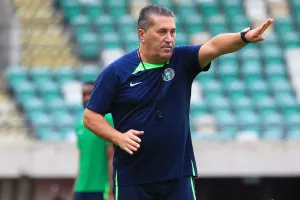 Jose Peseiro: "Αν ο Nwabali δεν είναι έτοιμος, εμπιστεύομαι τον Ουζόχο"