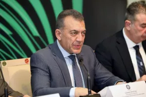 «Μακάρι να δούμε στον τελικό του Conference League Ολυμπιακό και ΠΑΟΚ»