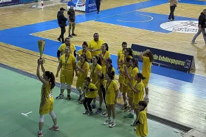 KITΡΙΝΟΙ... πανηγυρισμοί!