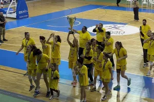 KITΡΙΝΟΙ... πανηγυρισμοί!