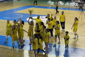 KITΡΙΝΟΙ... πανηγυρισμοί!