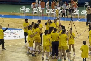 KITΡΙΝΟΙ... πανηγυρισμοί!