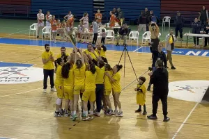 KITΡΙΝΟΙ... πανηγυρισμοί!