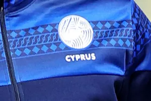 (ΑΠΟΨΗ) Είναι για να την (ΚΟΠ)ανάς… στον τοίχο
