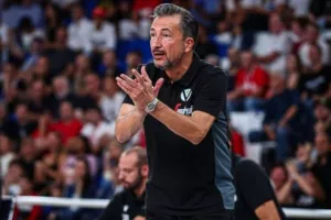 Μπάνκι: «Σε εξαιρετική φόρμα ο Ολυμπιακός»