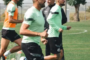 ΕΙΚΟΝΕΣ από την προπόνηση 