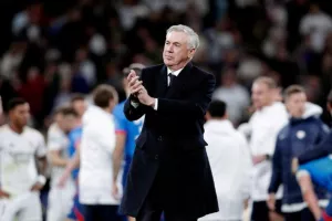 Αντσελότι: «Ανώτερη στην τακτική η La Liga, υπερτερεί σε ένταση και ρυθμό η Premier League»