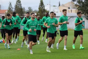 ΕΙΚΟΝΕΣ από την προπόνηση 