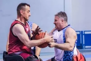 Απόλλων και Κεραυνός για τον τίτλο