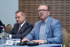 "Στην Κύπρο βλέπω φανατισμό και διχόνοια που δεν μου αρέσει- Στην Αμερική χειροκροτούμε μαζί ΑΠΟΕΛ και Ομόνοια"