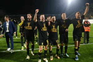 Το «κιτρινόμαυρο» παρελθόν σε τελικούς κυπέλλου 