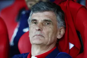 Μεντιλίμπαρ: «Δεν συμβιβαζόμαστε με τίποτα άλλο πέρα από τη νίκη με την ΑΕΚ»