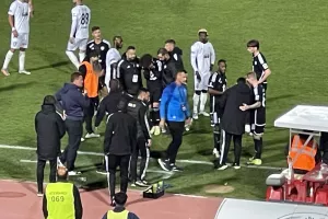 Αποχώρησε τραυματίας και με δάκρυα ο Στρούσκι...