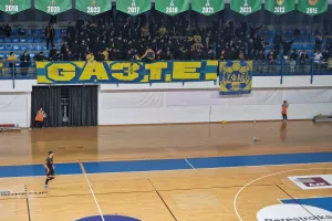 Θρίαμβος με εξάρα και Κυπελλούχος - Νταμπλούχος η ΑΕΛ! (φώτος)