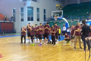 Τρομερή ματσάρα και Κυπελλούχος ο Κεραυνός! (φώτος)