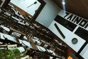 Κάλεσμα σε δείπνο οικονομικής ενίσχυσης