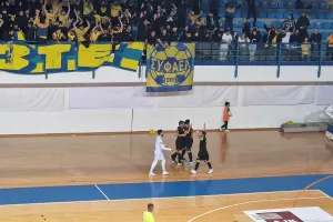 Θρίαμβος με εξάρα και Κυπελλούχος - Νταμπλούχος η ΑΕΛ! (φώτος)