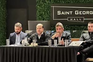 Η Έκτακτη Συνέλευση της ΑΕΛ (φώτος)