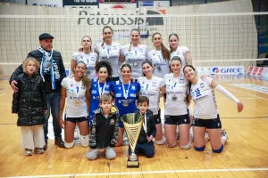 Απόλλων/Φωτορεπορτάζ από την απονομή στις δευτεραθλήτριες